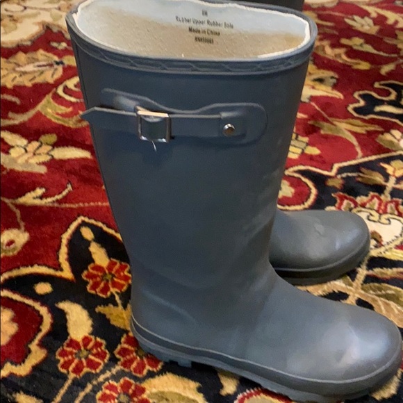 Tall rain boats grey size 8 from Nordstrom - Picture 4 of 4